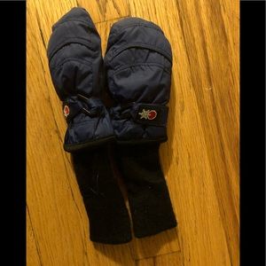 Snow Stoppers Snow mittens